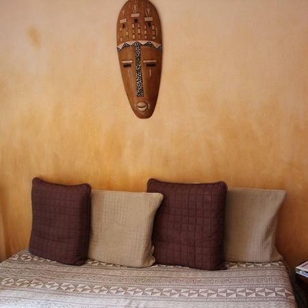 Chambres D'Hotes Domaine De Compostelle Casteide-Candau Exterior photo