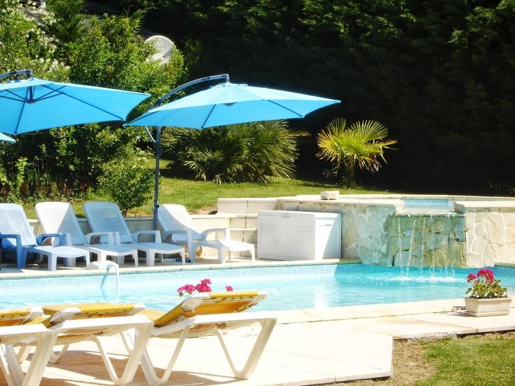 Chambres D'Hotes Domaine De Compostelle Casteide-Candau Exterior photo