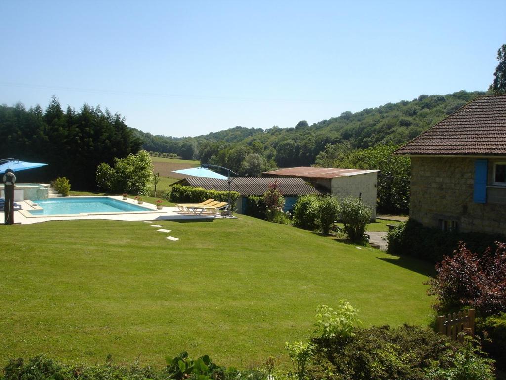 Chambres D'Hotes Domaine De Compostelle Casteide-Candau Exterior photo