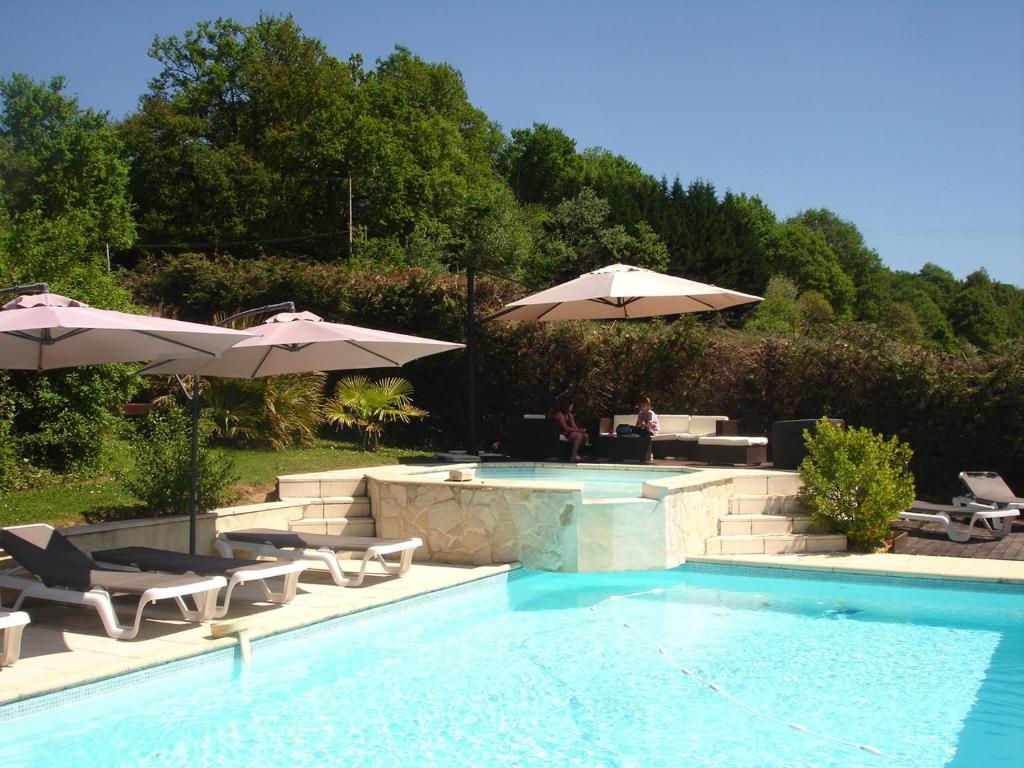 Chambres D'Hotes Domaine De Compostelle Casteide-Candau Exterior photo